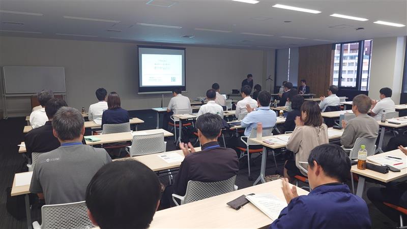 令和７年度企業立地担当者合同研修会にて講演させていただきました